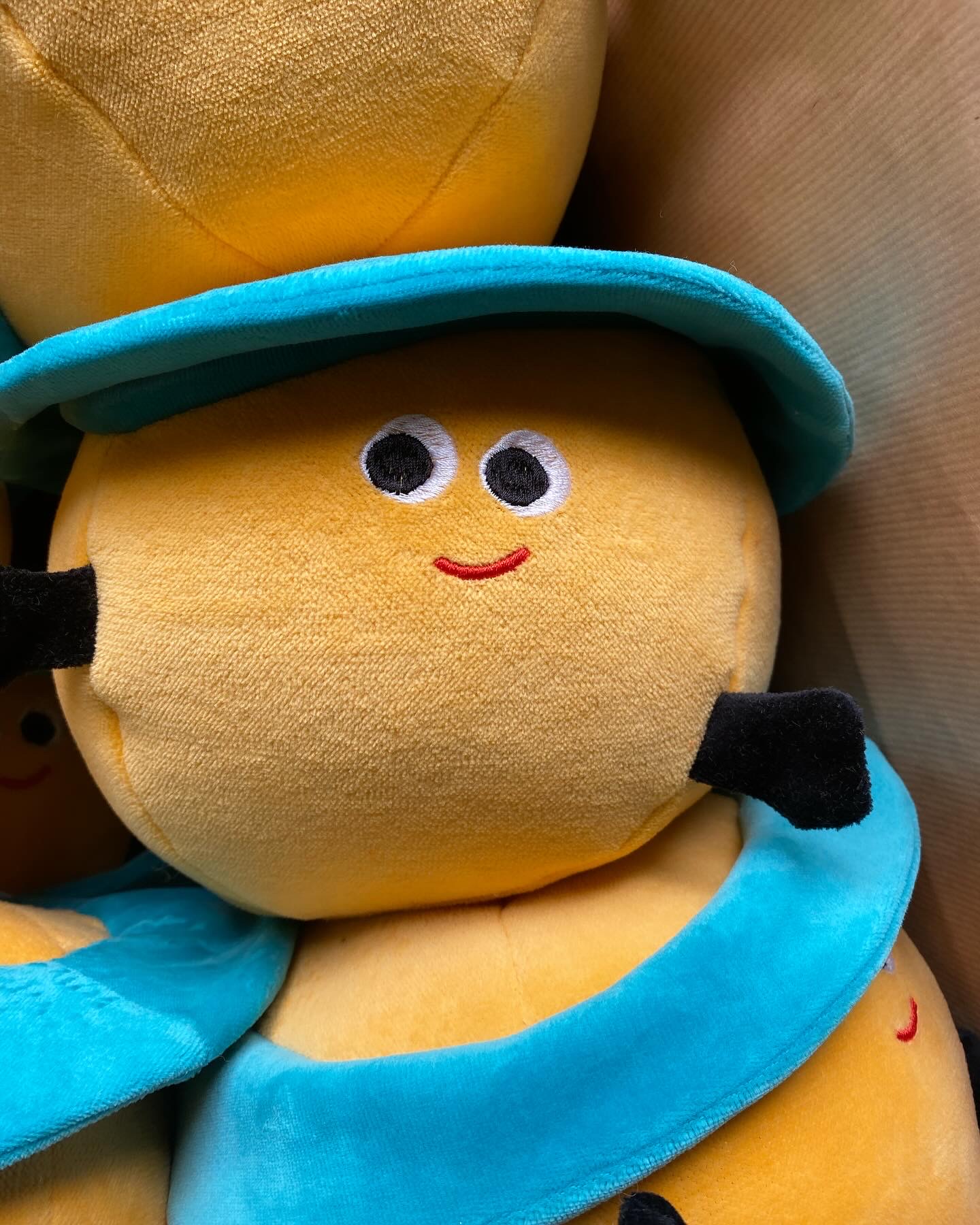 C90EC783-17D7-4E1C-BBBE-67C3DA161AC6